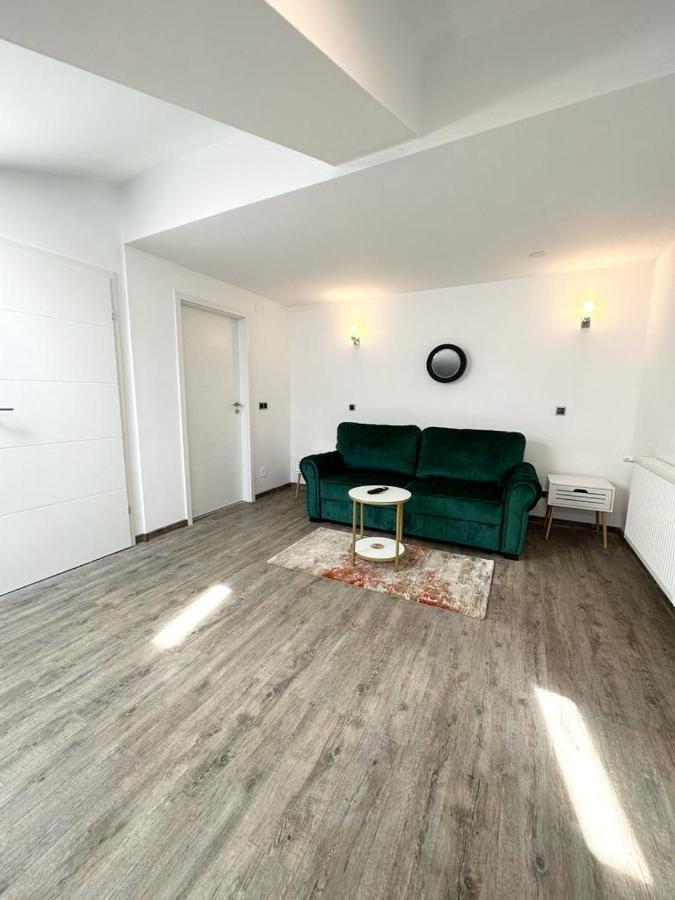 Forest View Silver M B34 * Poiana Brasov
